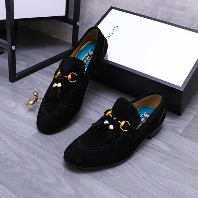 gucci oxfords chaussures pour homme s_1243baa